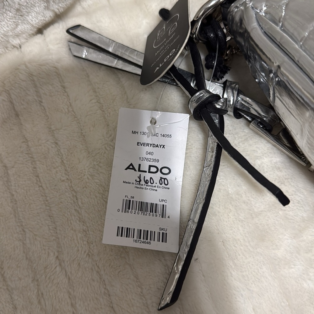 Aldo Silver Metallic Multi Purpose Crossbody Bag - Picture 11 of 11